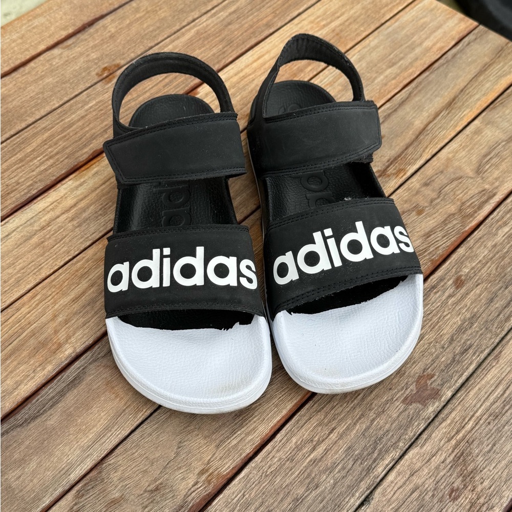 Adidas woman’s sandals